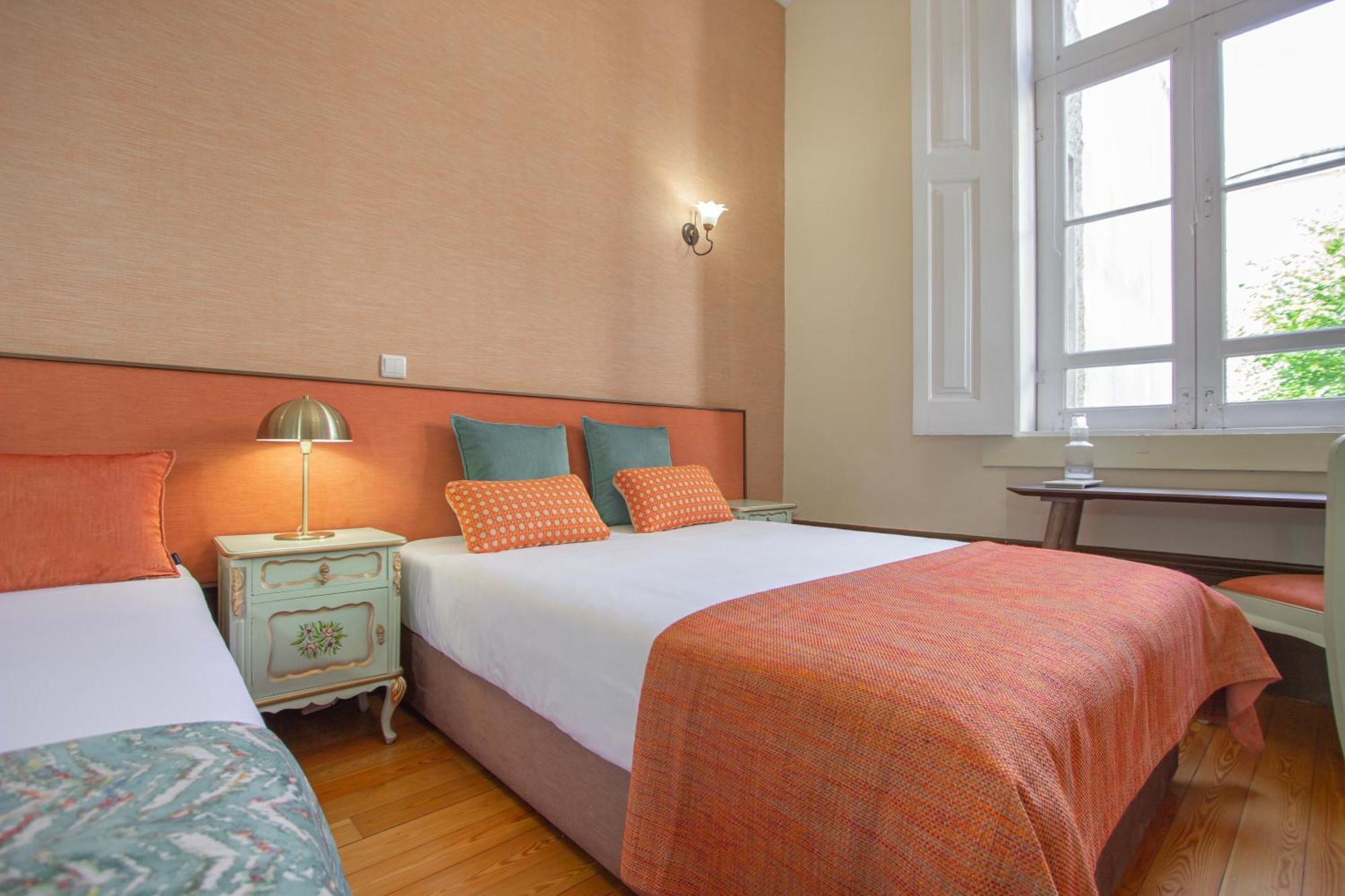 Dom Jose Alojamentos By Guestify Guimaraes Room photo