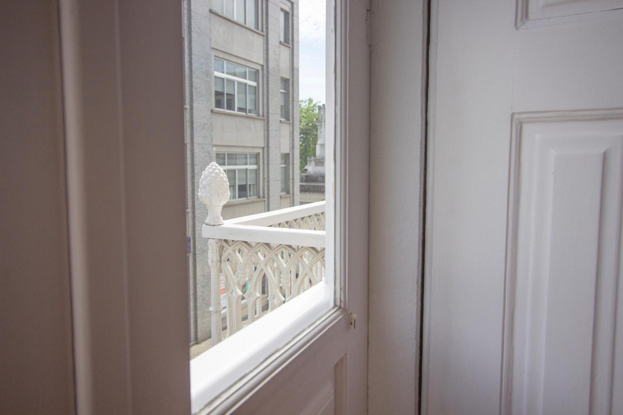 Dom Jose Alojamentos By Guestify Guimaraes Room photo