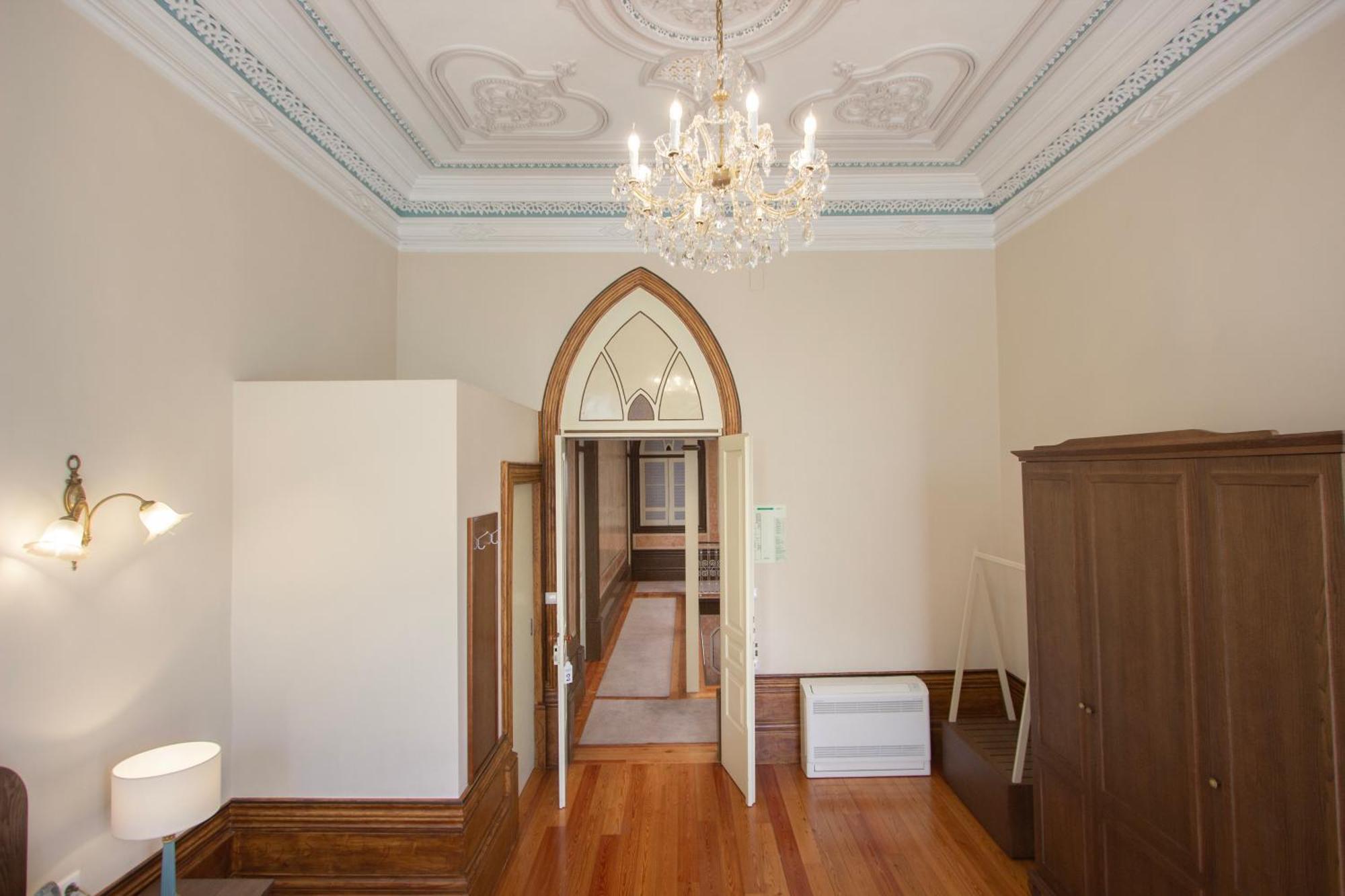 Dom Jose Alojamentos By Guestify Guimaraes Room photo
